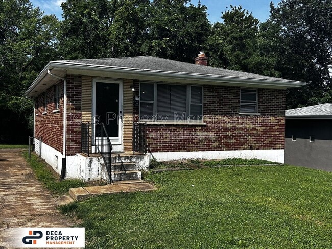 Building Photo - 2312 Shields Ave