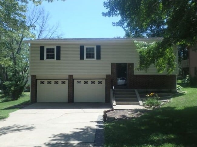 Photo - Nice 3 Bedroom 1 Bathroom House!