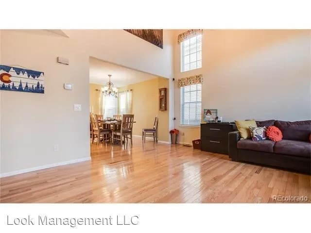 Photo - 10726 Kimball St