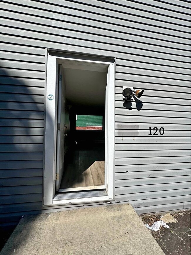 Building Photo - 120 Steadman St Unit 120C