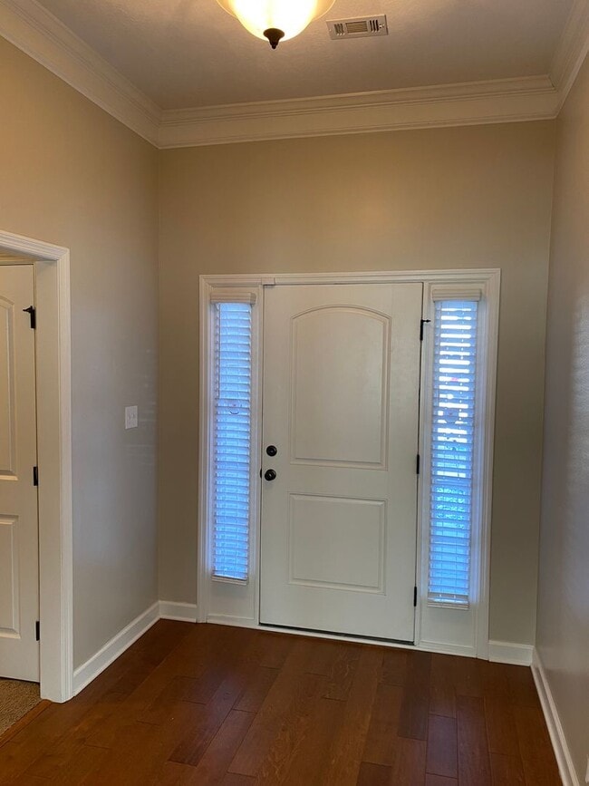 Photo - 2022 Hatton Ct