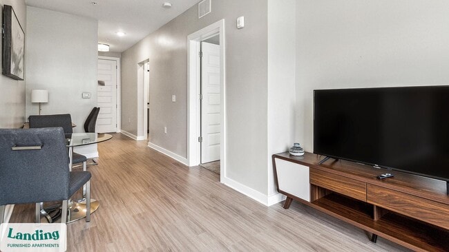 Photo - 301 Passage Way Unidad 6067.1413218