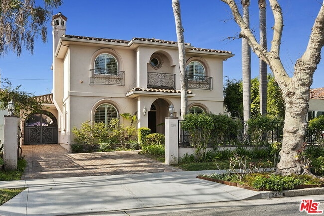 Building Photo - 349 S La Peer Dr Rental