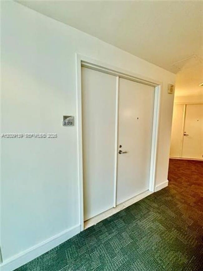 Photo - 3131 NE 188th St Unit 3131 NE 188th St # 2-1213