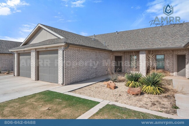 2 Bedroom In Frenship ISD! - 2 Bedroom In Frenship ISD! Casa Adosada