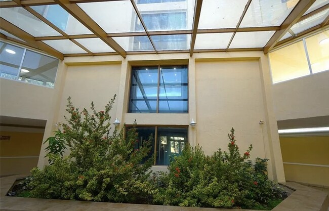 2055 SW 122nd Ave Unit 123
