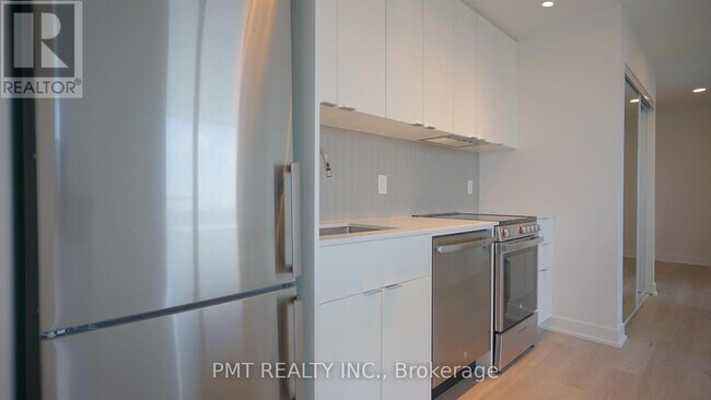 Photo - 1660 Bloor St W Unité 911