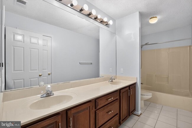 Photo - 16801 Old Field Ln