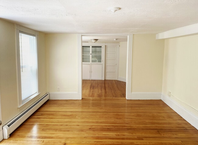 Building Photo - 57 Henry Ave Unit - Rental