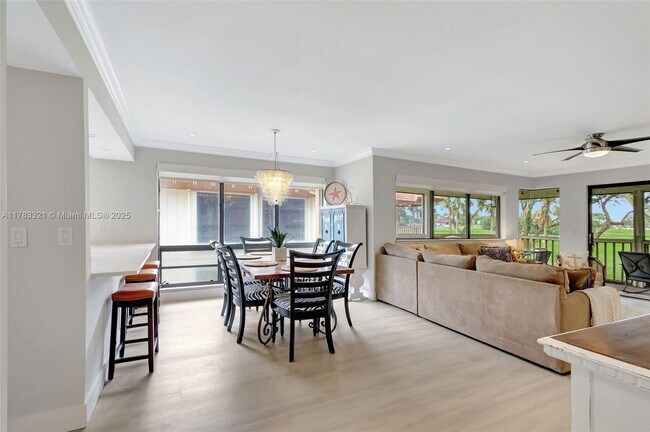 Photo - 438 Brackenwood Ln S Unit 438