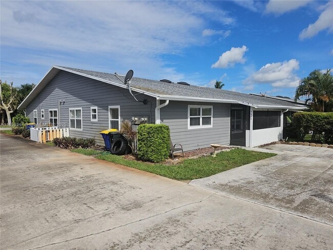 Building Photo - 9079 SE Hobe Ridge Ave Unit 9079 Rental