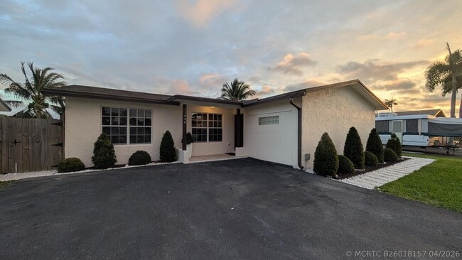 Photo - 11640 NW 32nd Manor
