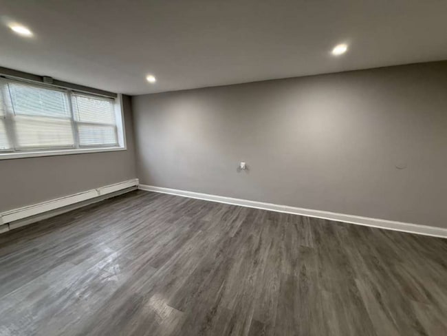 Photo - 147 Cleveland St Unit A10