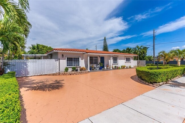 Photo - 9901 SW 35th Terrace