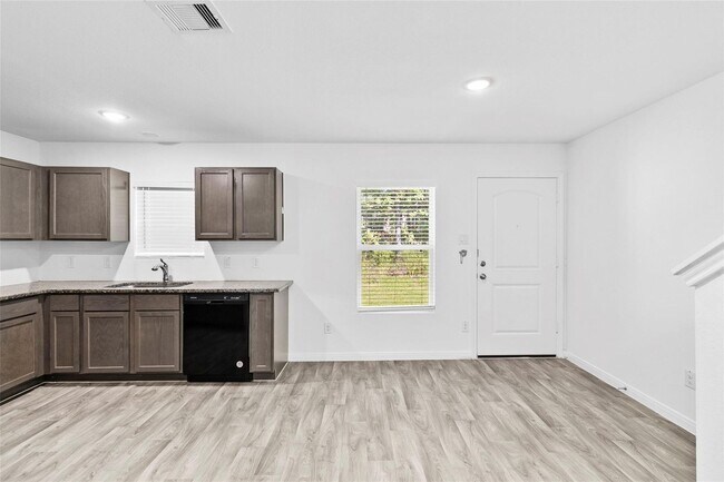 Photo - For lease in the sought-after Cedar Point community, this delightful home boasts 1,065 square fee...