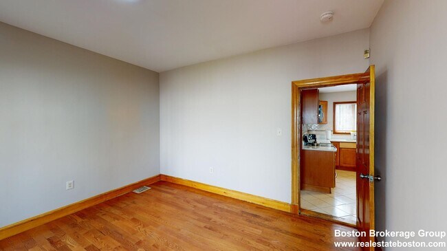 Photo - 6 Cawfield St Unit #1