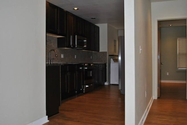 Photo - 1219.5 NW 18th Unit 1219 1/2