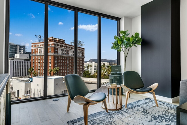 Kurve apartments — community photo