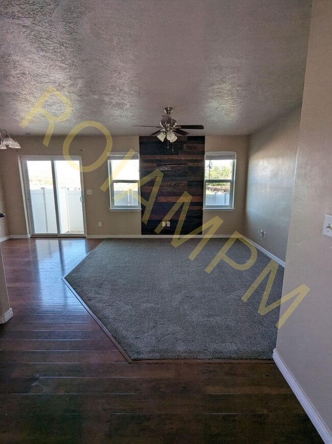 Photo - 3-Bedroom Townhome Near ISU with Attached Garage