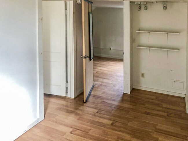 Photo - Spacious 5-Bedroom, 4-Bathroom Home Near UVM & Downtown Burlington (10 Walnut St)