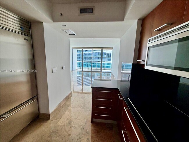Photo - 1331 Brickell Bay Dr