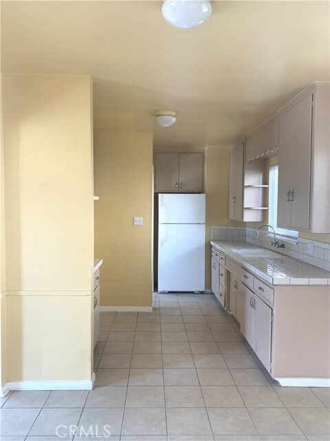 Photo - 605 W D St Unidad A