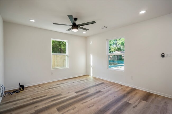 Photo - 7810 Appleton St