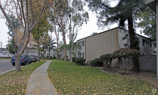 Towers Apartments - Towers Apartments