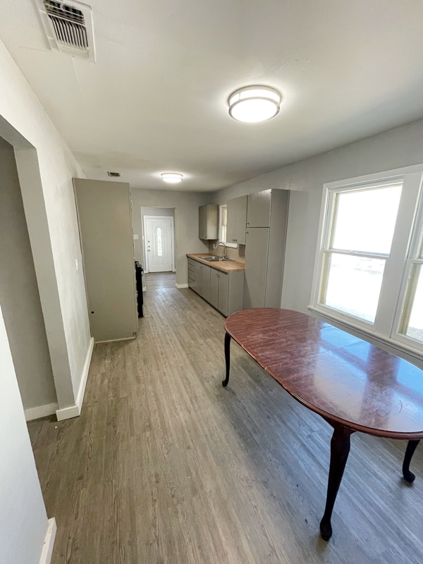 Photo - 454 Anton Dr