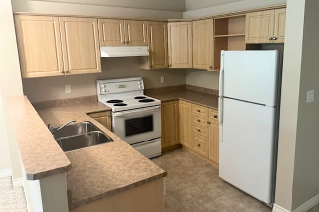 Photo - 9914-9101 101 Ave Unité 308