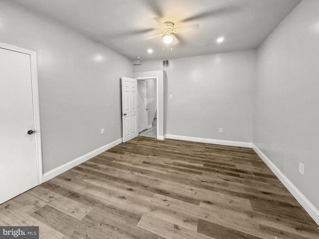 Photo - 5341 Market St Unit 2ND FLOOR