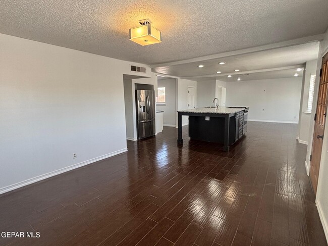 Photo - 8079 Disney Dr