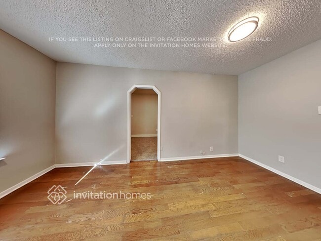 Photo - 3325 Hummingbird Ln