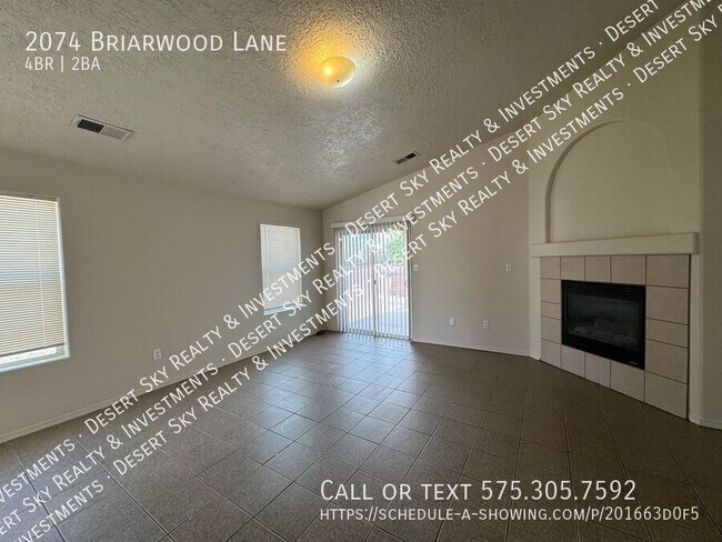 Photo - 2074 Briarwood Ln