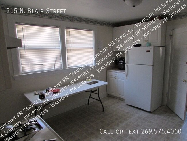 Photo - 215 N Blair St