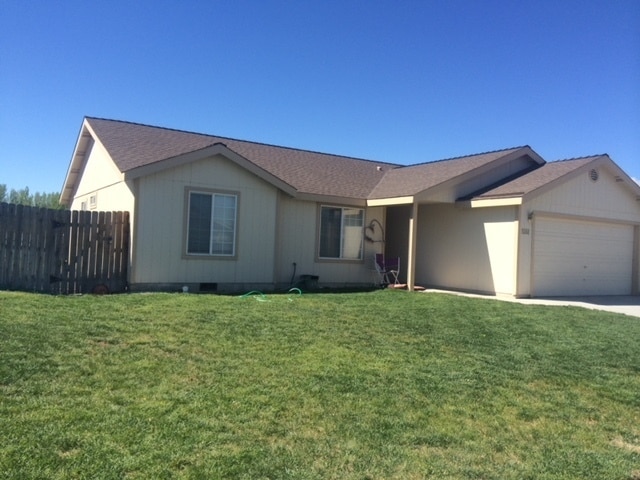 Building Photo - Still available! Call me to schedule viewi...