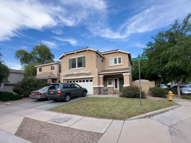Photo - 3 bedroom 2 ba home in Gilbert!