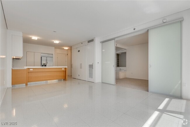 Building Photo - 3722 S Las Vegas Blvd Unit 2210 Rental