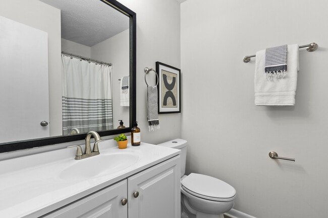 West Oak Apartments
