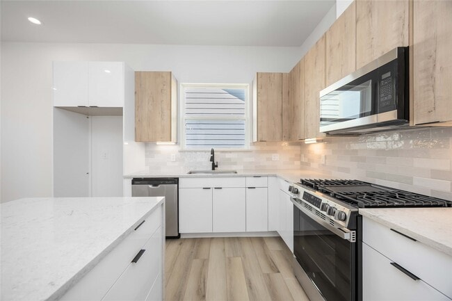 Photo - 6735 Peerless St Unit C