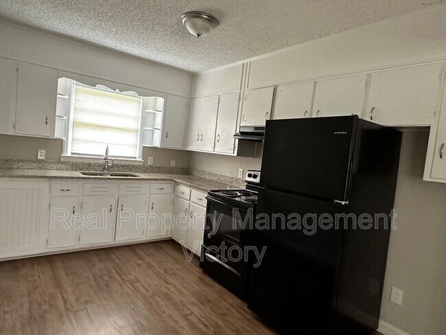 Photo - 2601 2nd St NW