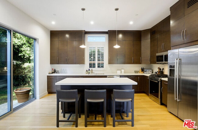 Photo - 2031 Butler Ave