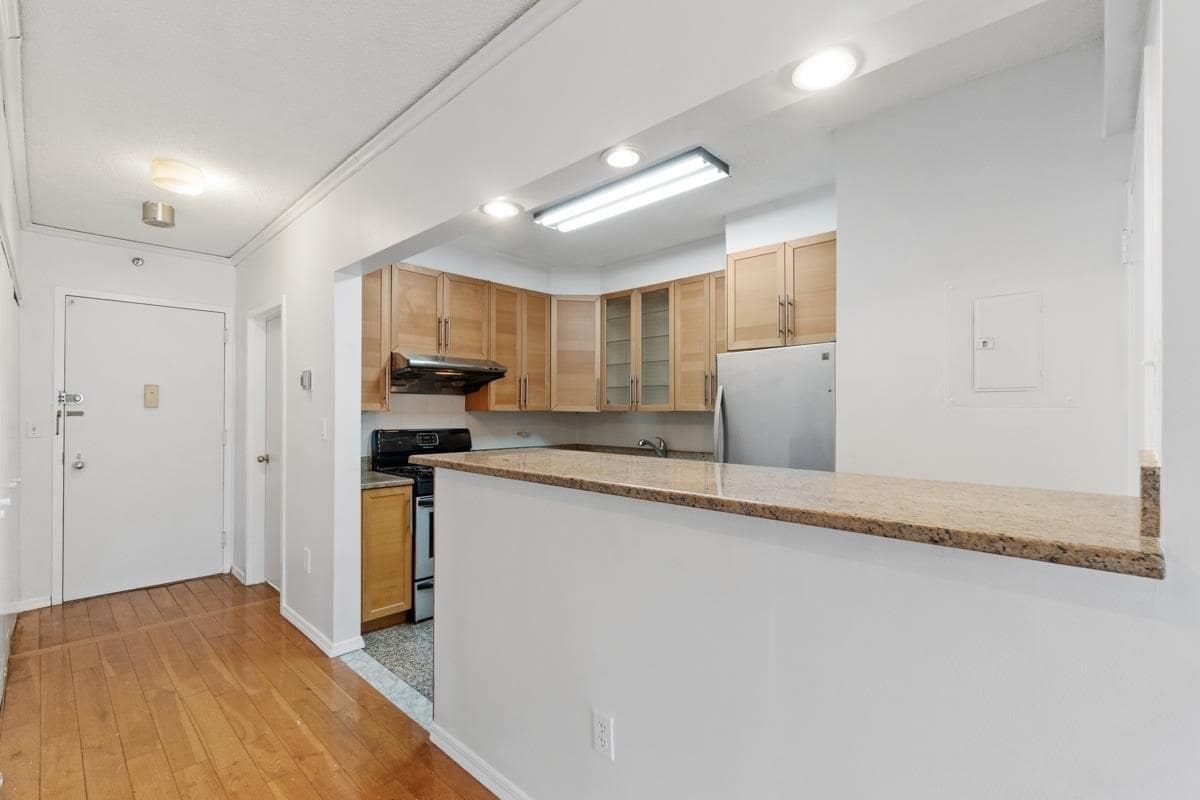 Photo - 45 River Dr S Unit 1005