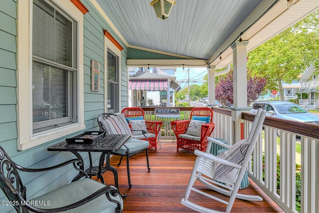 Photo - 86 Franklin Ave