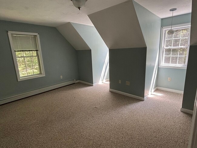 Photo - 7 George Howard Rd