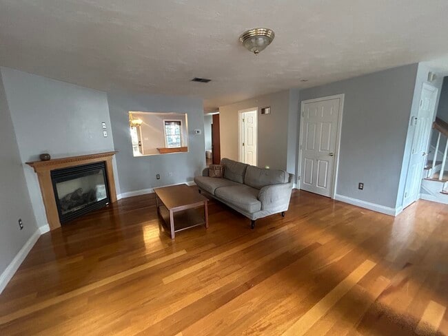 7 Carlford Rd