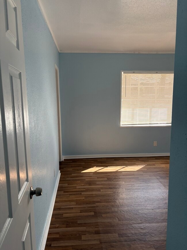 Photo - 3155 Shirley Dr