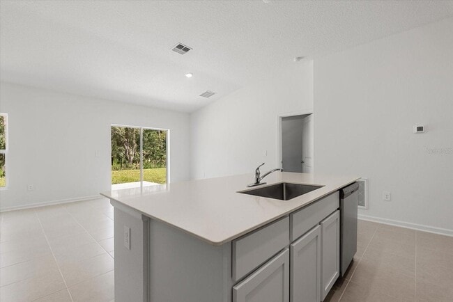 Photo - 1377 Loxley Trl