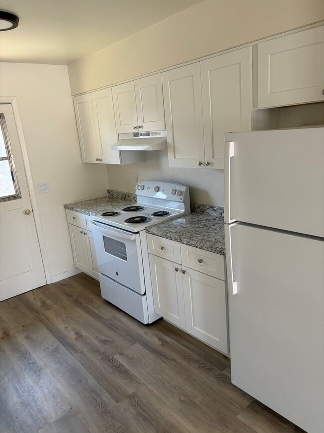 Photo - 514 S Bellview