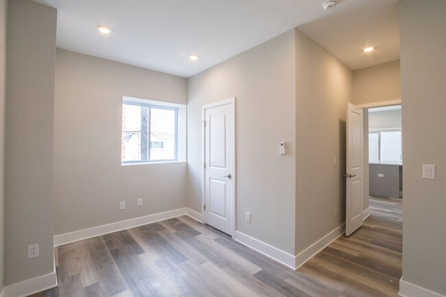 Photo - 1233 S 22nd St Unidad 2B